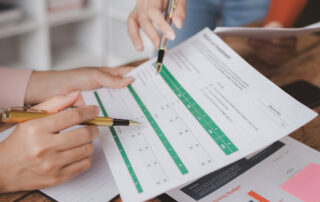 How Integrated HR and Payroll Systems Save Time and Reduce Errors - Featured Image