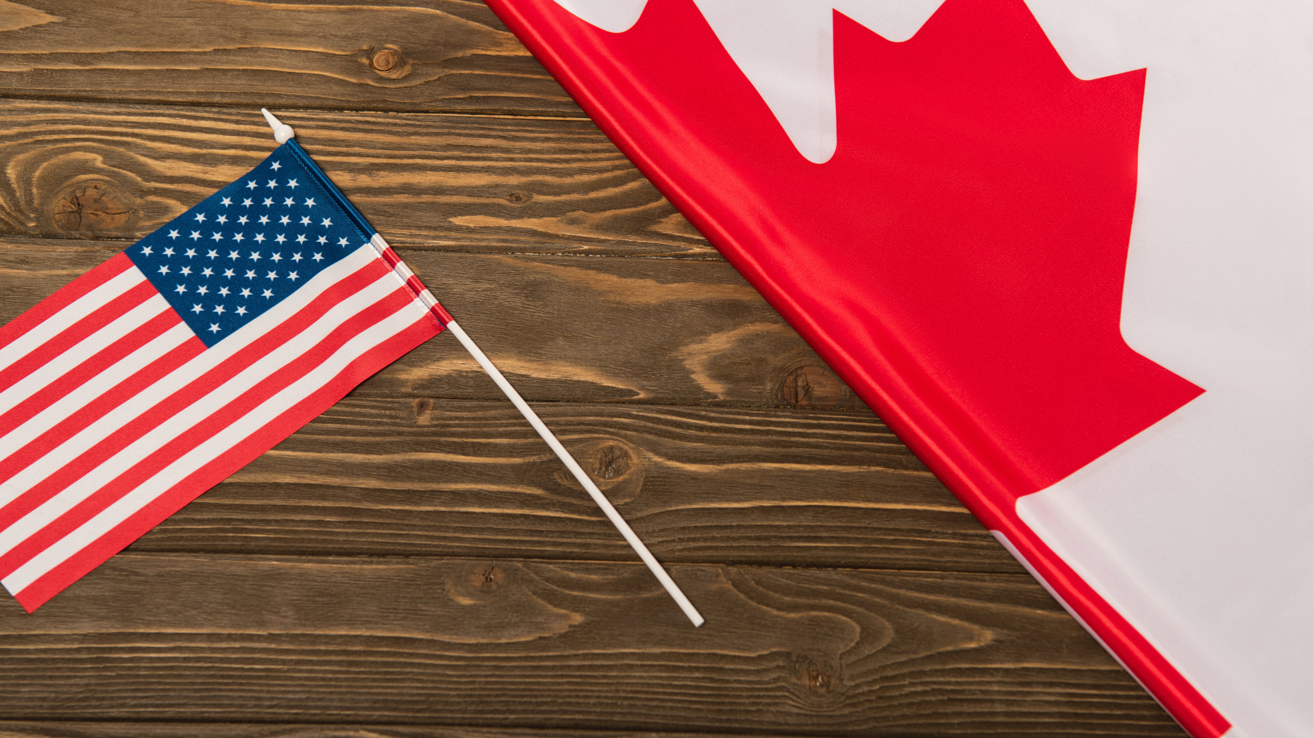 Why U.S. Businesses Need a Canadian In-Country Payroll Provider - Featured Image